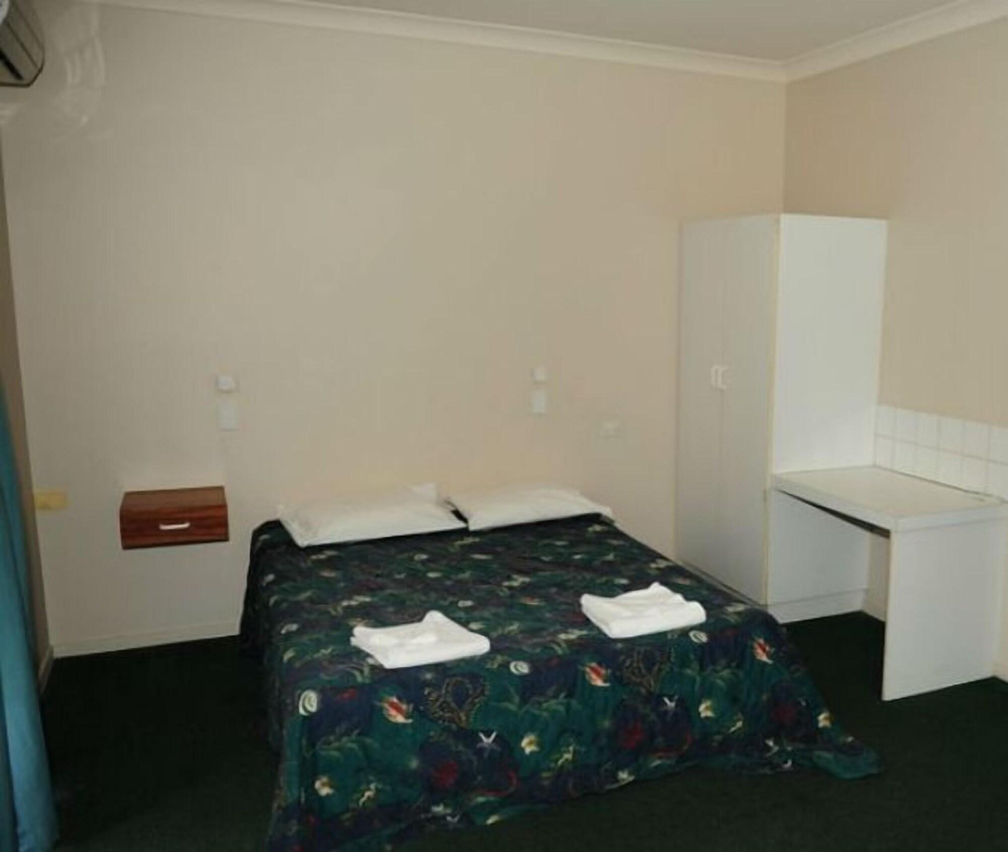 Hotel Allen Townsville Exterior foto